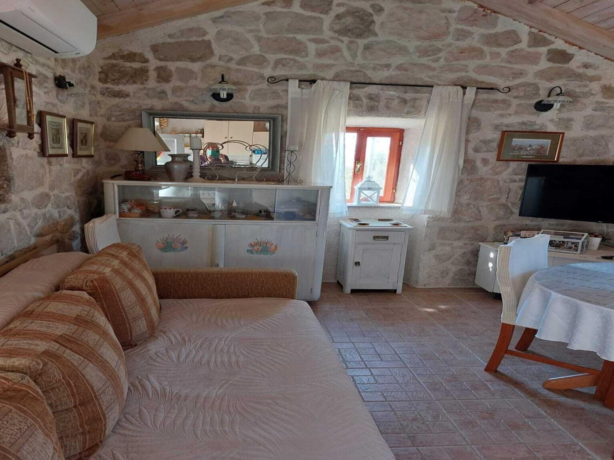 Holiday Home Kamenice - One Bedroom Holiday Home With Terrace Gruda Exterior foto