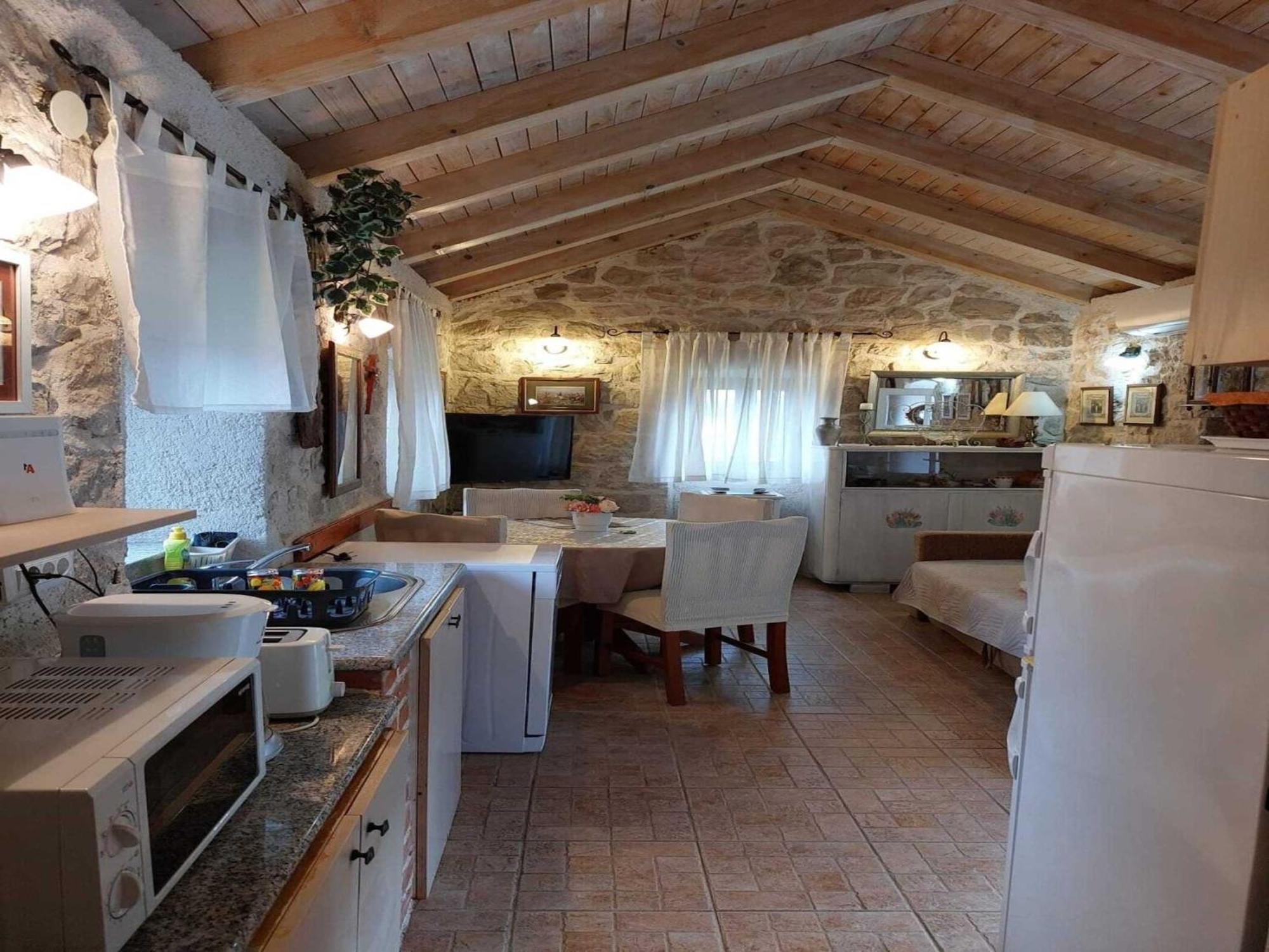 Holiday Home Kamenice - One Bedroom Holiday Home With Terrace Gruda Exterior foto